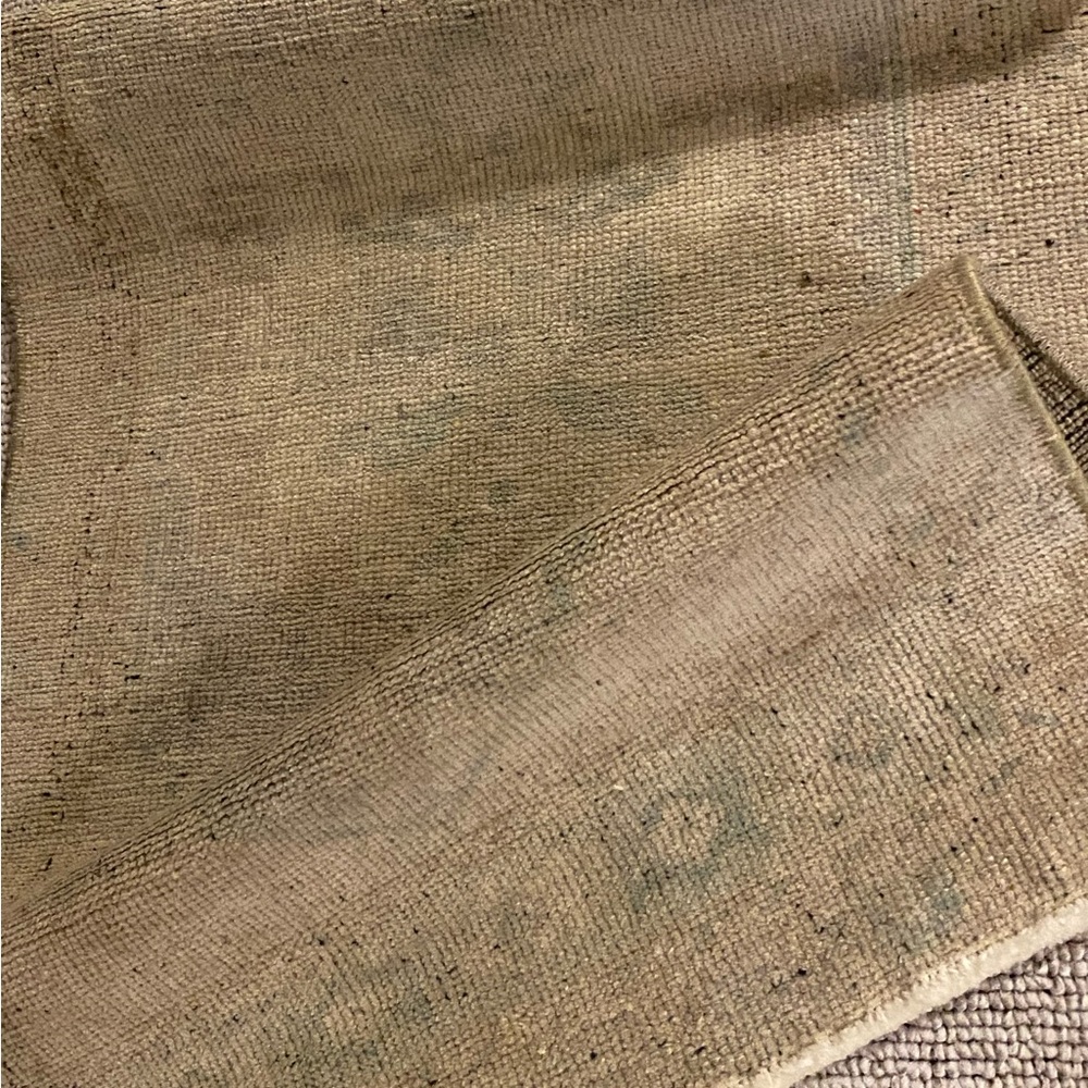 Small Turkish Rug - Picture 5 of 6